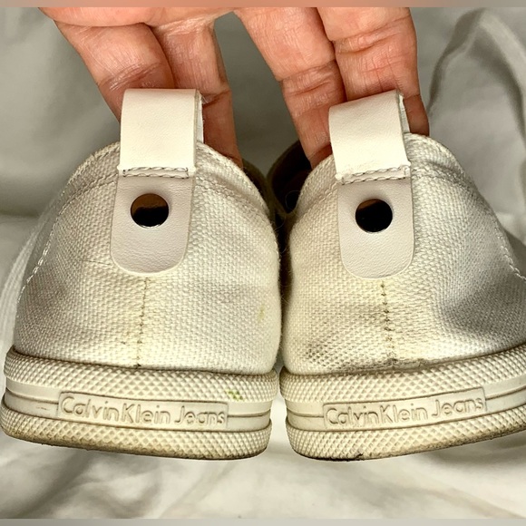 CALVIN KLIEN - Picture 8 of 12